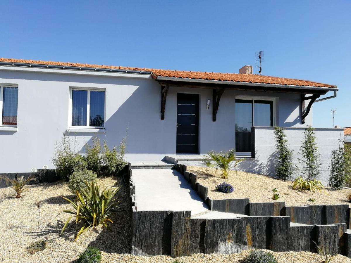 Maison Lumineuse Villa Les Herbiers Buitenkant foto